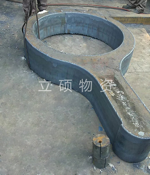 ���μ��и�