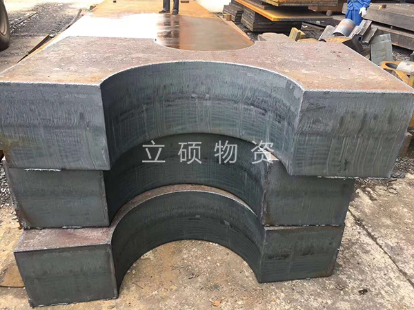 䓰��и������S����