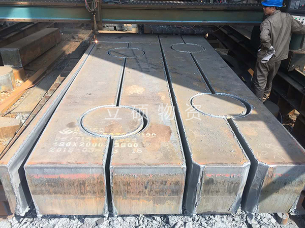 �غ�䓰�����и�