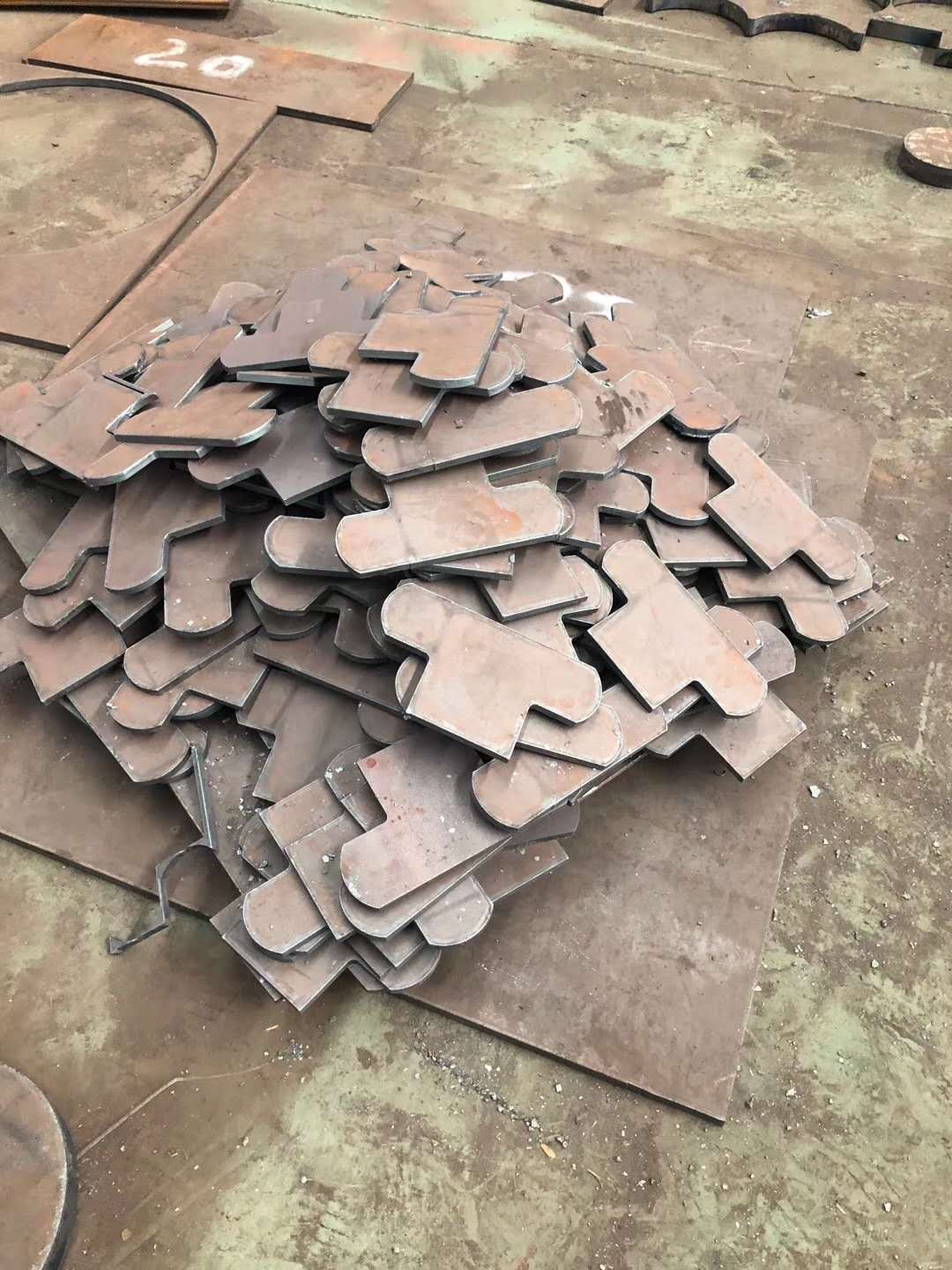 䓰�����B�Ƹ�